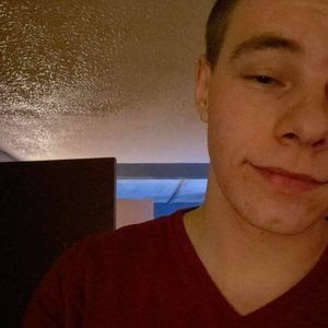 Meet your Posher, Kade